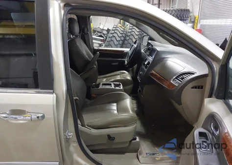 2012 Chrysler Town & Country Touring-L z USA, uszkodzony, nr VIN 2C4RC1CG8CR414165